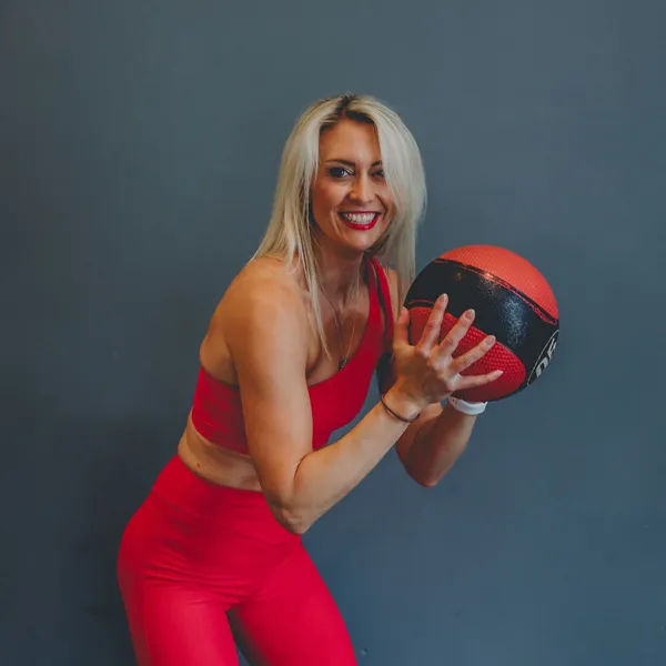 Kaye Louise training a client